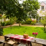 Burren Court Апартаменты Балливон