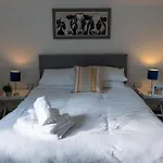 Burren Court Балливон