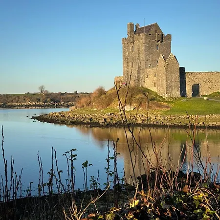 Burren Court Apartment