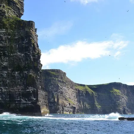 Burren Court Apartmán