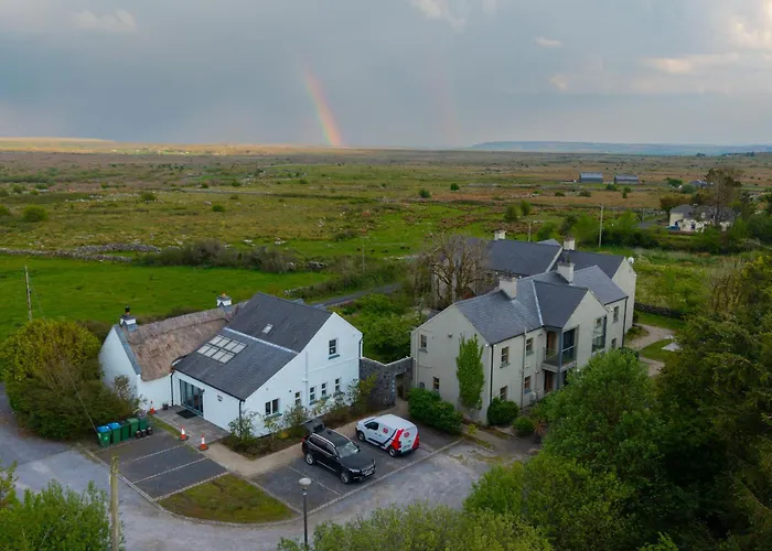 Burren Court شقة